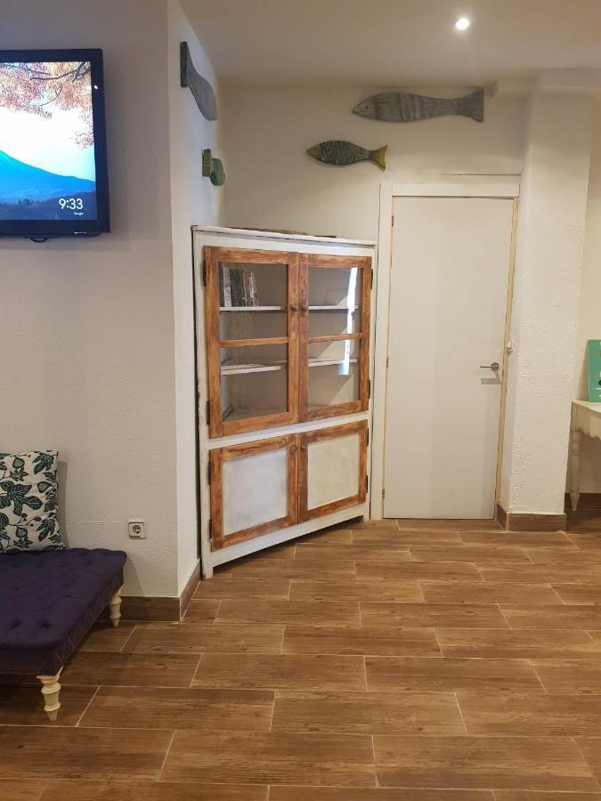 Hostal Mozaik Lloret Льорет-де-Мар Экстерьер фото